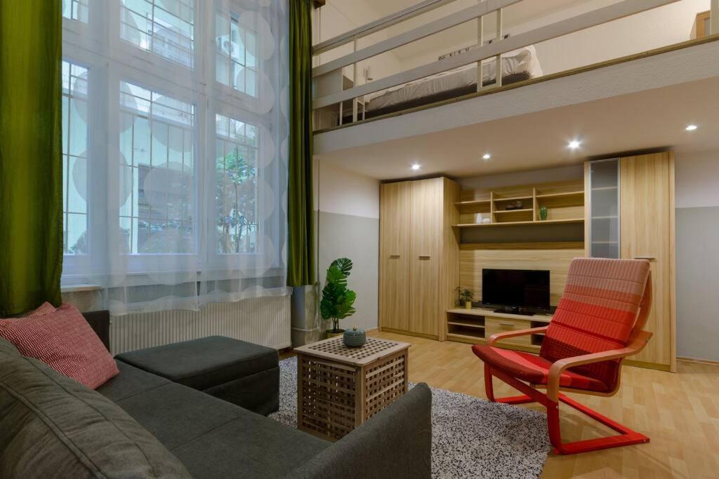 De Lux Studio Apartment In Historical Quarters Budapest Ngoại thất bức ảnh